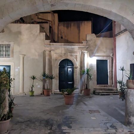 Apartament Ortigia Casa Syrakuzy Zewnętrze zdjęcie
