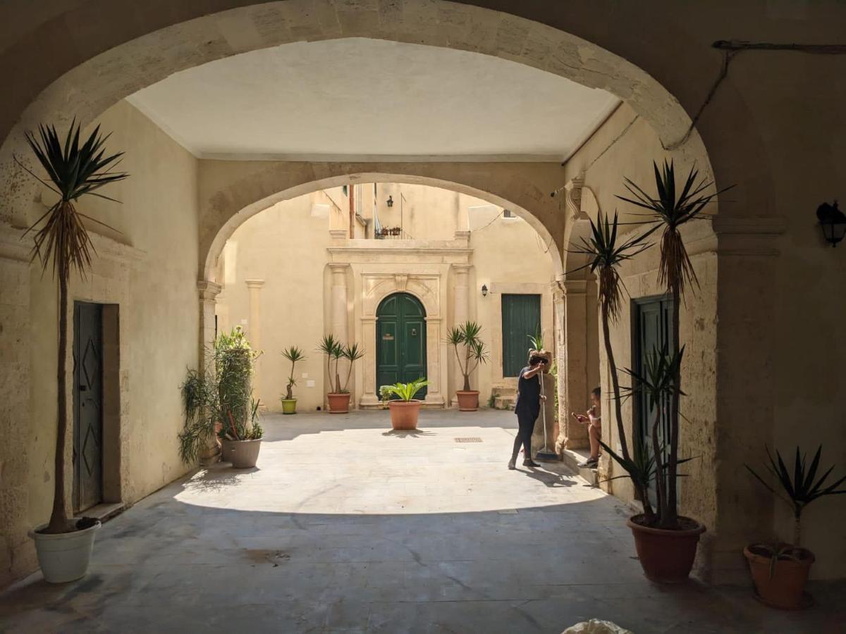 Apartament Ortigia Casa Syrakuzy Zewnętrze zdjęcie